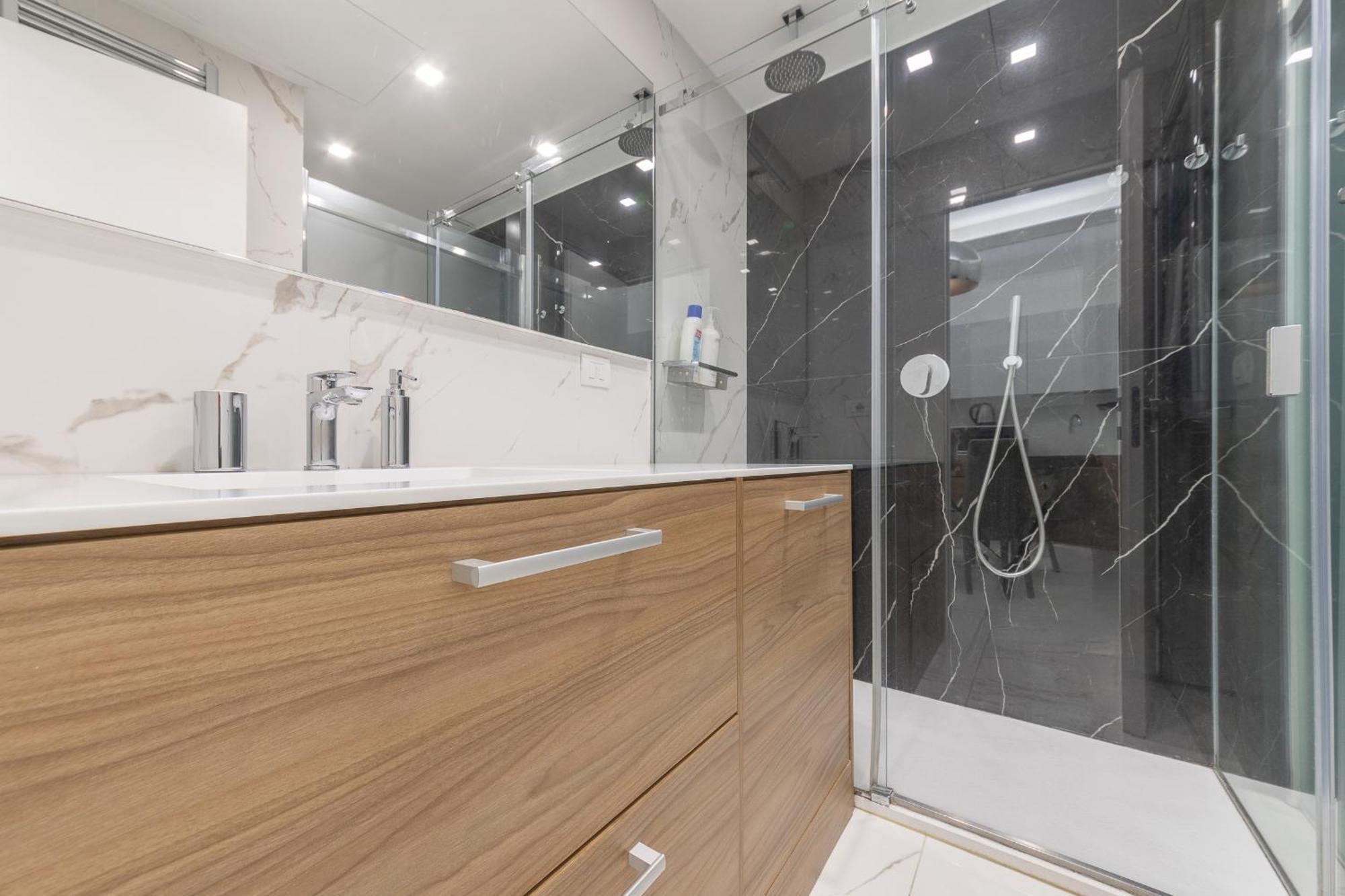Milan Downtown Apartments Екстериор снимка